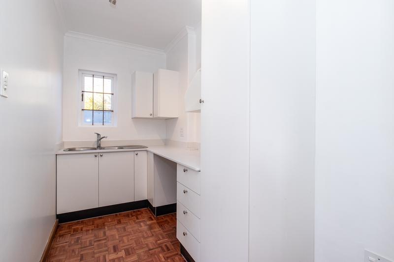 To Let 1 Bedroom Property for Rent in Bergvliet Western Cape